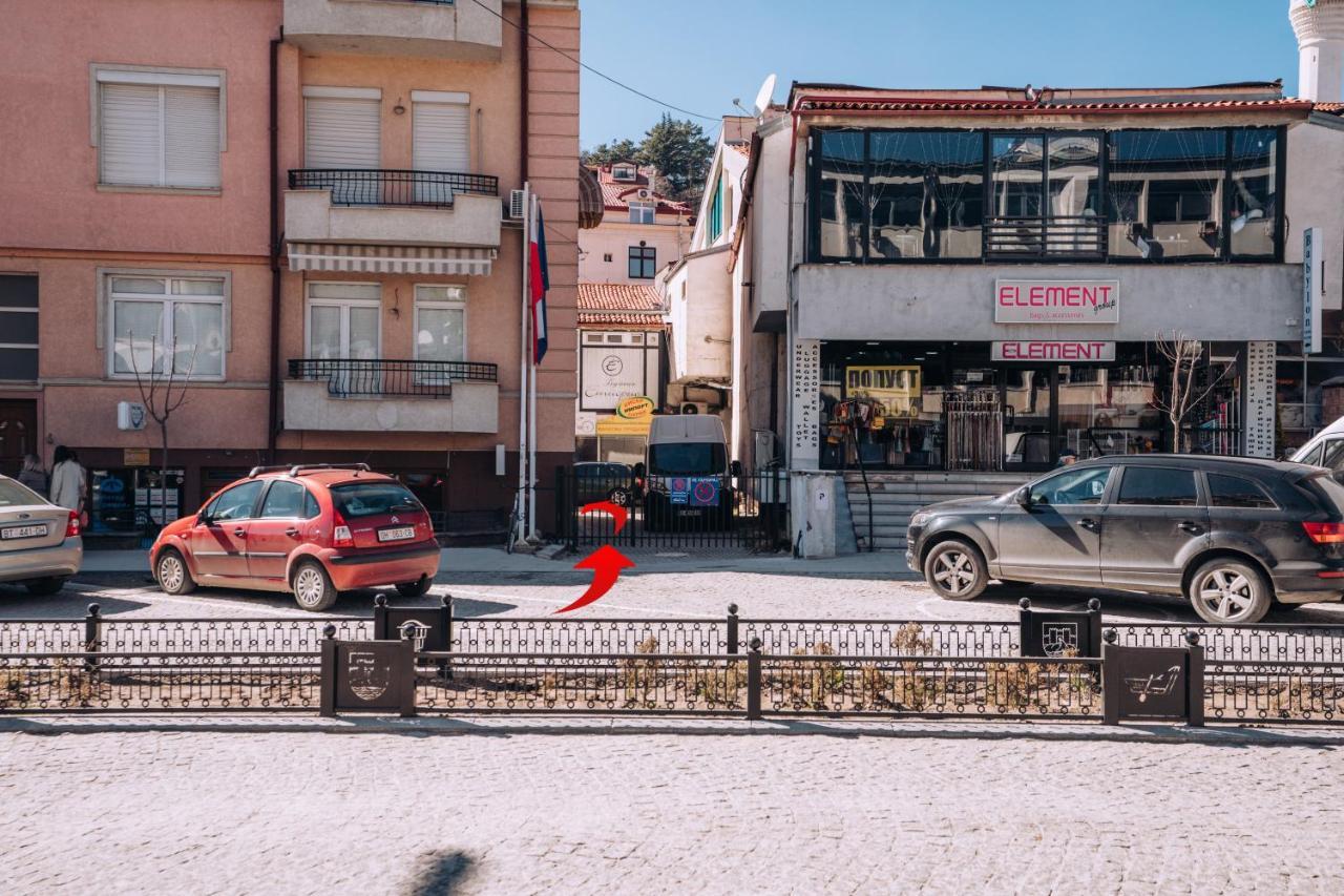 Darni Central Apartments - Bazaar Location With Free Parking Ohrid Exterior foto