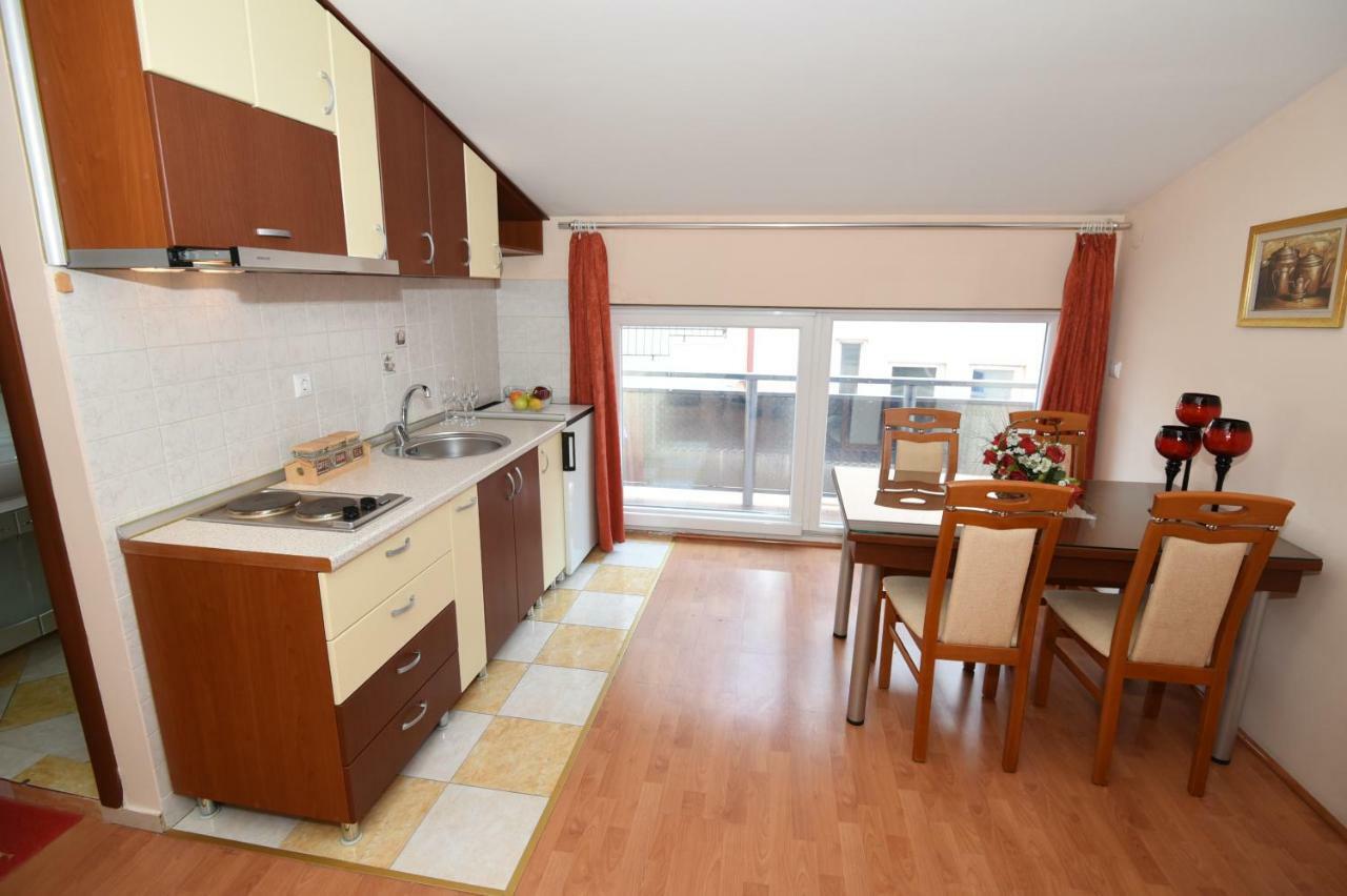 Darni Central Apartments - Bazaar Location With Free Parking Ohrid Exterior foto