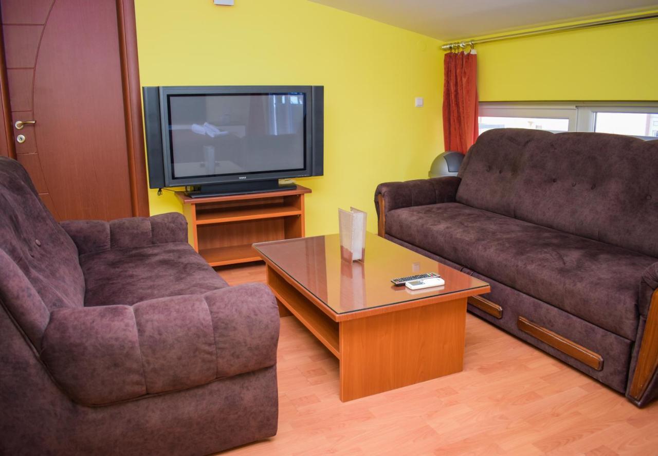 Darni Central Apartments - Bazaar Location With Free Parking Ohrid Exterior foto